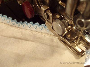 Zigzag Attachment, Swiss Zigzagger & Walking Foot (Vintage Original)