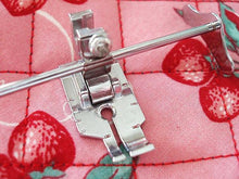 Load image into Gallery viewer, Quarter Inch (1/4") Foot, Patchwork Piecing Quilting - SLANT SHANK
