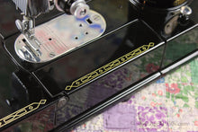 Load image into Gallery viewer, Singer Featherweight 222K Sewing Machine, ER0231**CH
