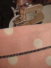 Load image into Gallery viewer, Hemstitching Veining Attachment, Singer (Vintage Original)

