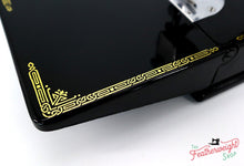 Load image into Gallery viewer, Singer Featherweight 221K Sewing Machine, EG7068**
