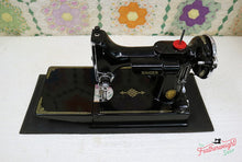 Load image into Gallery viewer, Rubber Table Mat for the Singer Featherweight 221 &amp; 222 (Vintage Original)
