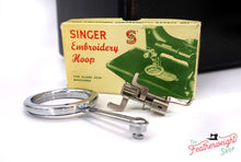 Load image into Gallery viewer, Singer Featherweight 222K 1957 - EM603***
