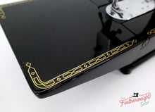 Load image into Gallery viewer, Singer Featherweight 222K Sewing Machine EK327***
