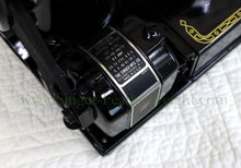 Load image into Gallery viewer, Singer Featherweight 222K Sewing Machine EK636***
