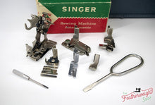 Load image into Gallery viewer, Singer Featherweight 221K Sewing Machine, WHITE EV963***
