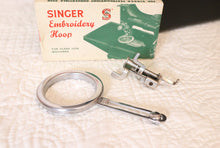 Load image into Gallery viewer, Singer Featherweight 222K Sewing Machine EJ617***
