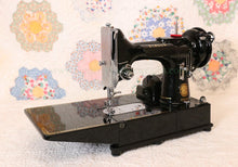Load image into Gallery viewer, Singer Featherweight 222K Sewing Machine EJ617***
