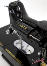 Load image into Gallery viewer, Singer Featherweight 222K 1957 - EM6031**
