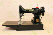 Load image into Gallery viewer, Singer Featherweight 221 Sewing Machine, AF882***
