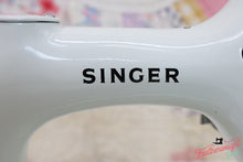 Load image into Gallery viewer, Singer Featherweight 221K Sewing Machine, WHITE EV964***
