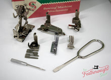 Load image into Gallery viewer, Singer Featherweight 221 Sewing Machine, WHITE EV967***
