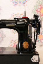 Load image into Gallery viewer, Singer Featherweight 221 Sewing machine, 1933 AD541***
