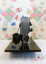 Load image into Gallery viewer, Singer Featherweight 221K Sewing Machine, EH629***
