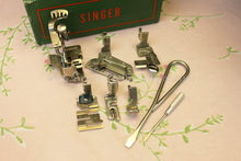 Load image into Gallery viewer, Singer Featherweight 221 Sewing machine, 1933 AD546***
