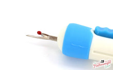 Load image into Gallery viewer, Seam Ripper, Tailor-Mate 2 in 1 Retractable
