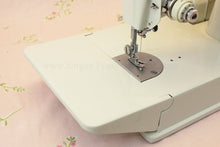 Load image into Gallery viewer, Singer Featherweight 221 Sewing Machine, WHITE FA128***
