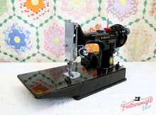 Load image into Gallery viewer, Singer Featherweight 221 Sewing Machine, AM372***
