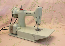 Load image into Gallery viewer, Singer Featherweight 221 Sewing Machine, WHITE EV982***
