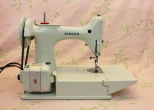 Load image into Gallery viewer, Singer Featherweight 221 Sewing Machine, WHITE EV982***
