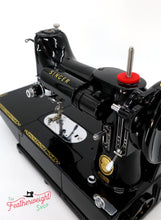 Load image into Gallery viewer, Singer Featherweight 222K Sewing Machine EM9573**

