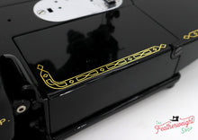 Load image into Gallery viewer, Singer Featherweight 222K Sewing Machine EJ616***
