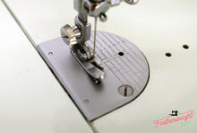 Load image into Gallery viewer, Singer Featherweight 221 Sewing Machine, WHITE EV986***
