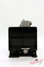 Load image into Gallery viewer, Singer Featherweight 221K Sewing Machine EM599***
