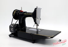 Load image into Gallery viewer, Singer Featherweight 222K Sewing Machine, RED "S" ER0244**
