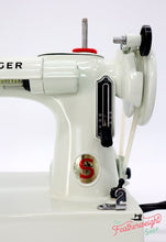 Load image into Gallery viewer, Singer Featherweight 221K Sewing Machine, WHITE EV958***
