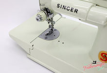 Load image into Gallery viewer, Singer Featherweight 221 Sewing Machine, WHITE EV928*** - ORIGINAL BOX
