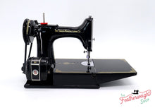 Load image into Gallery viewer, Singer Featherweight 221K Sewing Machine, EH891***
