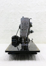 Load image into Gallery viewer, Singer Featherweight 221 Sewing Machine, AF089***
