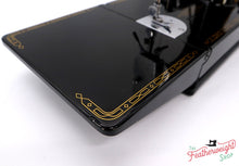 Load image into Gallery viewer, Singer Featherweight 221 1954 - AL690***
