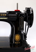 Load image into Gallery viewer, Singer Featherweight 221 1954 - AL690***
