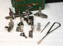 Load image into Gallery viewer, Singer Featherweight 221 Sewing machine, 1934 AD783***
