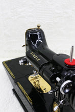 Load image into Gallery viewer, Singer Featherweight 222K Sewing Machine EK634*** GOLD PLATED!!!
