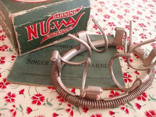 Load image into Gallery viewer, Stocking Darner, Singer (Vintage Original)
