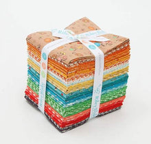 Load image into Gallery viewer, Fabric, Autumn Love Fat Quarter Bundle by Lori Holt for Riley Blake Designs
